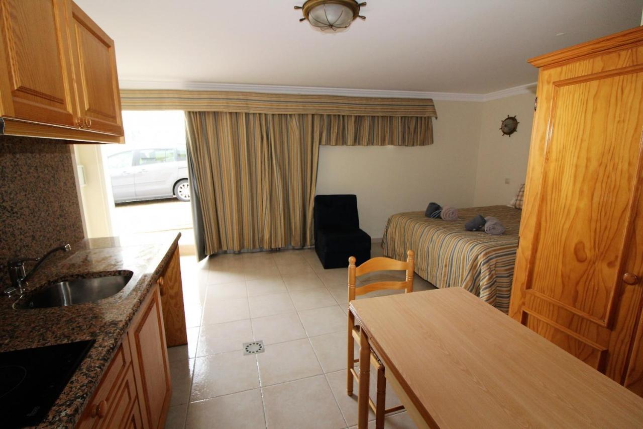 Waves Studio - Albufeira Luaran gambar